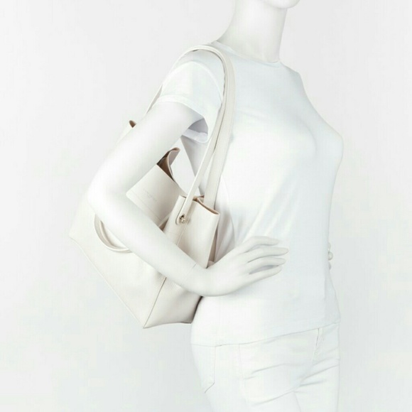 Designer: LANCASTER ( foulonne double ) - Picture 4 of 4